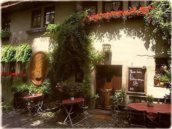 Hotel Altfraenkische Weinstube Rothenburg ob der Tauber Exterior foto